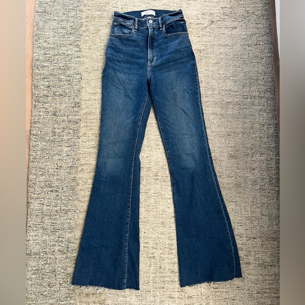 Abercrombie & Fitch Curve Love Ultra High Rise Stretch Flare Jean